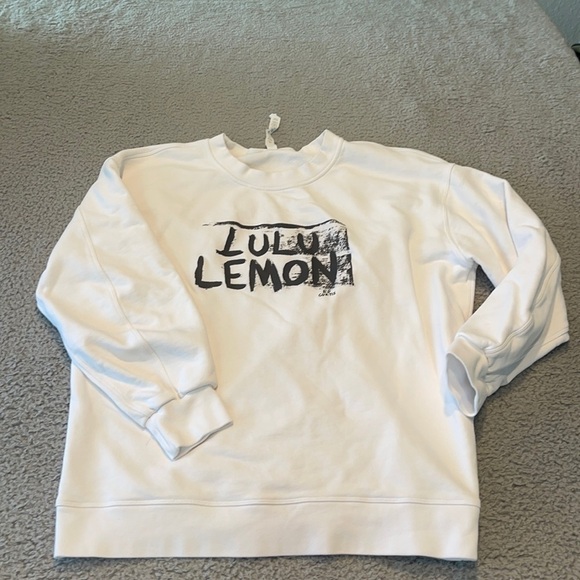 Lululemon White special edition crewneck size 6 - Picture 1 of 7